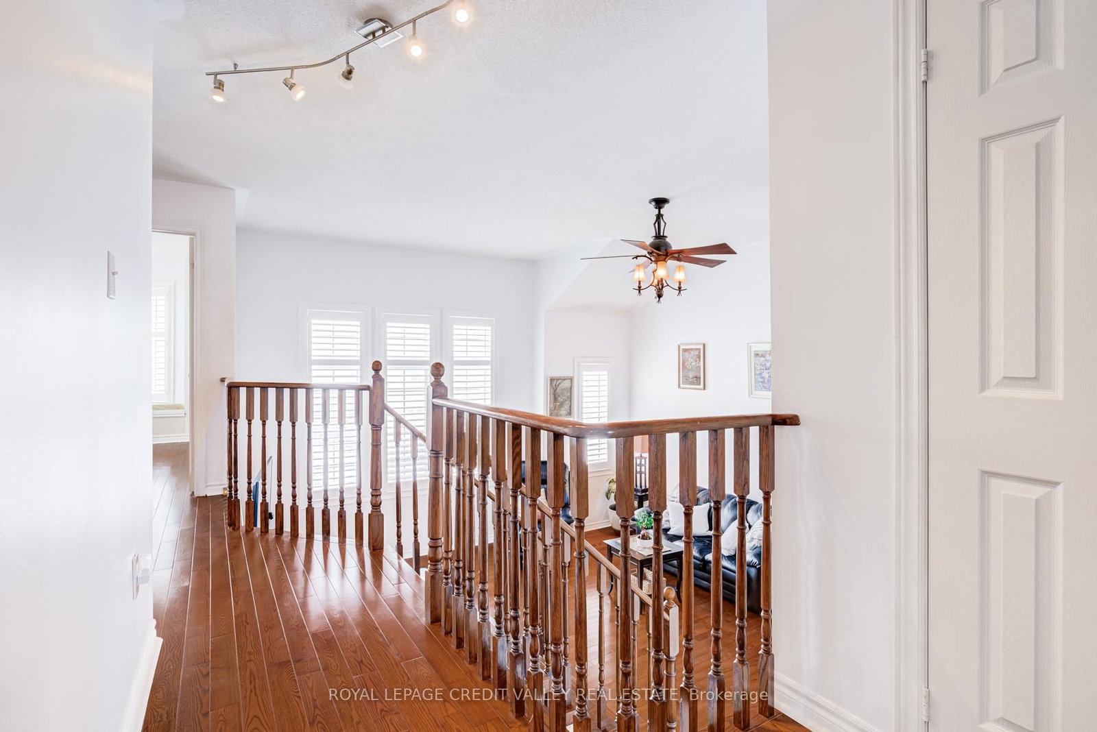 Detached House for sale at 1193 Knight Trail, Milton, Ontario, L9T 5R9 - Dempsey - MLS: W12899064