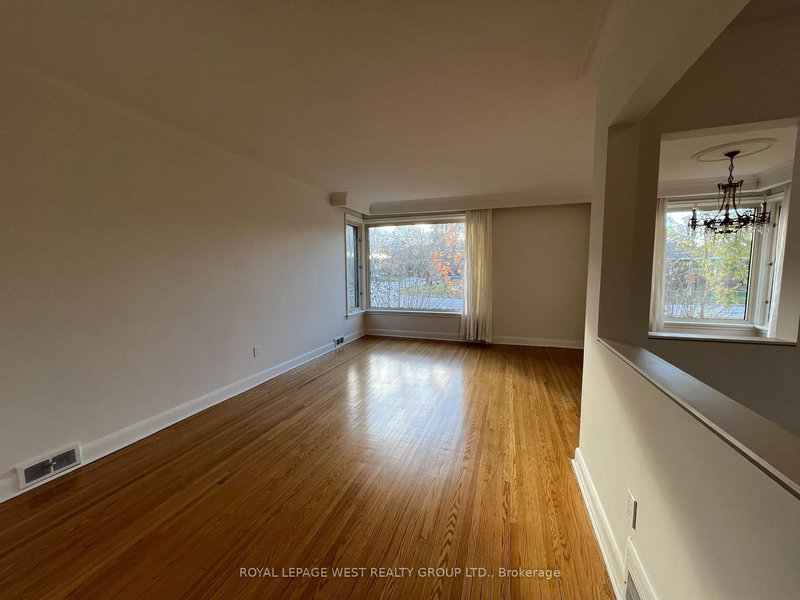 Upper main floor only - 51 Fairlin Dr, Toronto, M9B 4J4 | Image 3