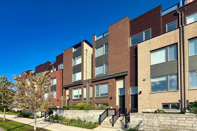 271 Downsview Park Boulevard