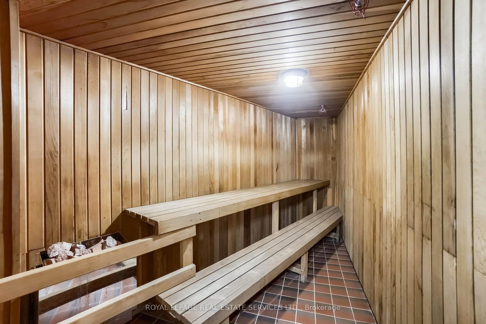 Condo for sale at 619-1000 Cedarglen Gate, Mississauga, Ontario, L5C 3Z5 - Erindale - MLS: W12899412