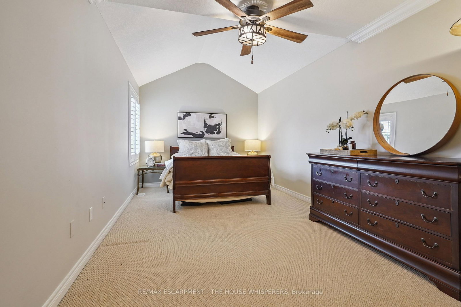 Townhouse for sale at 29-181 Plains Road, Burlington, Ontario, L7T 0B1 - Bayview - MLS: W12899486