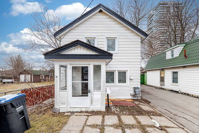 18 Hillcrest Ave | Brampton | Image