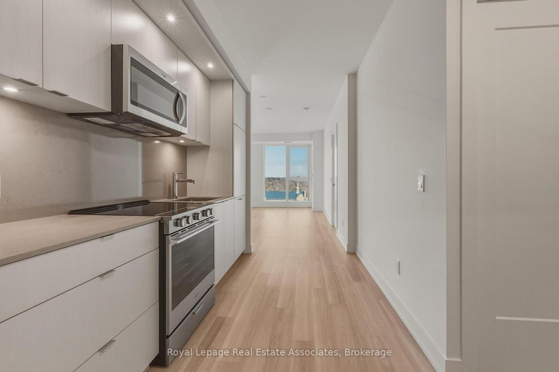 1112 - 25 Cordova Ave, Toronto, M9A 0E5 | Image 2