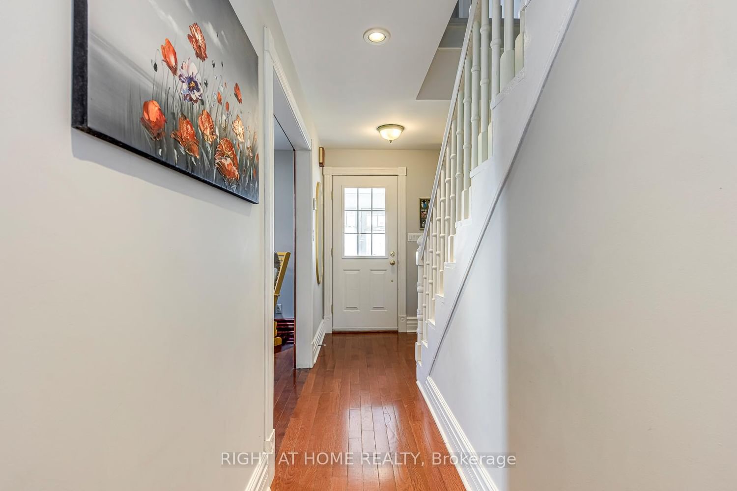 Detached House for sale at 24 Mill Street, Brampton, Ontario, L6X 1S6 - Downtown Brampton - MLS: W12899656