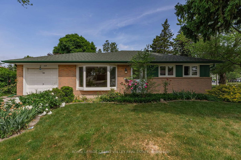 254 Bartley Bull Pkwy, Brampton, L6W 2L1 | Image 2