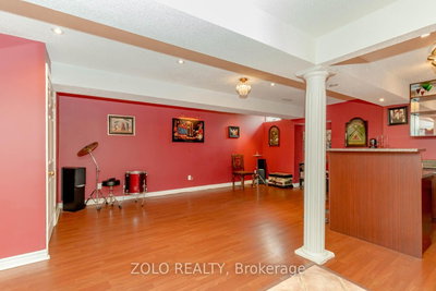East Credit, Mississauga photo 6