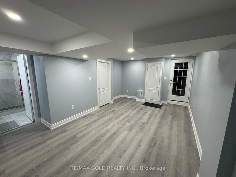 home for lease on 17 Capistro Street