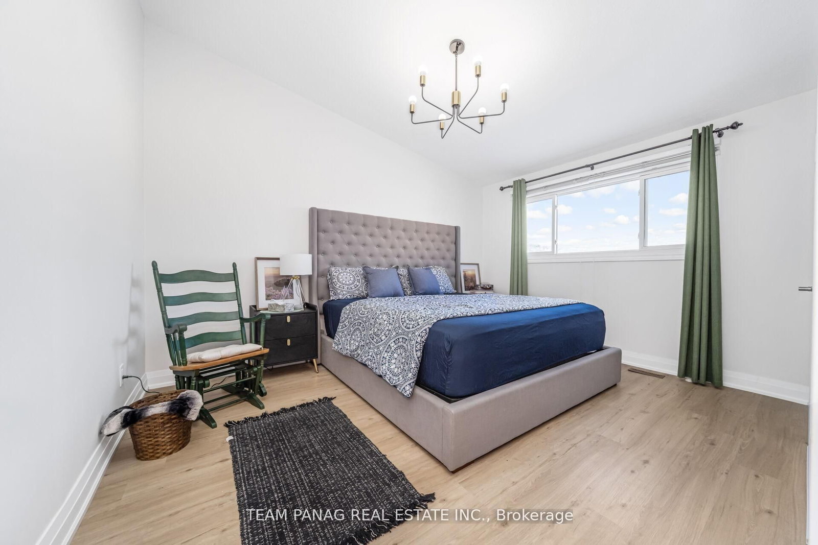 Semi-Detached House for sale at 273 Hansen Road, Brampton, Ontario, L6V 2T5 - Madoc - MLS: W12900266