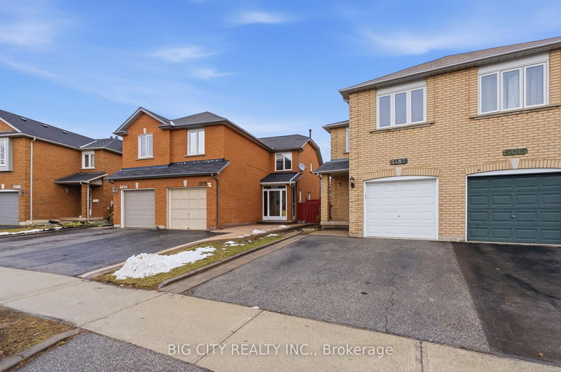 Lower - 5487 Cosmic Cres, Mississauga, L4Z 3R8 | Image 3