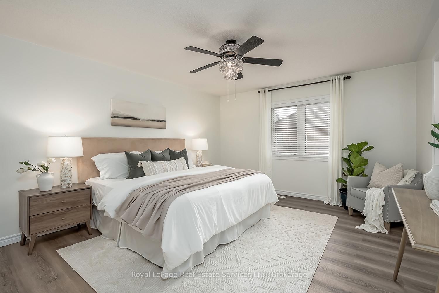 Detached House for sale at 1522 Tough Gate, Milton, Ontario, L9T 8Y6 - Clarke - MLS: W12900614