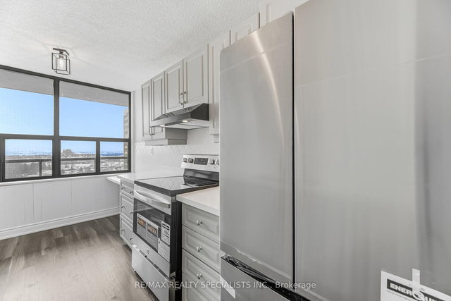 1507 - 21 KNIGHTSBRIDGE Road