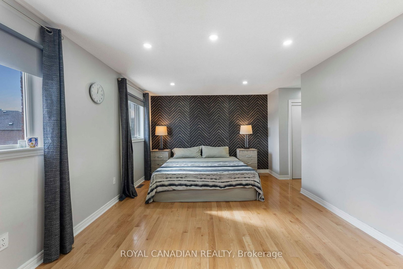 Detached House for sale at 88 Olde Town Road, Brampton, Ontario, L6X 4X9 - Fletcher's Creek Village - MLS: W12900700