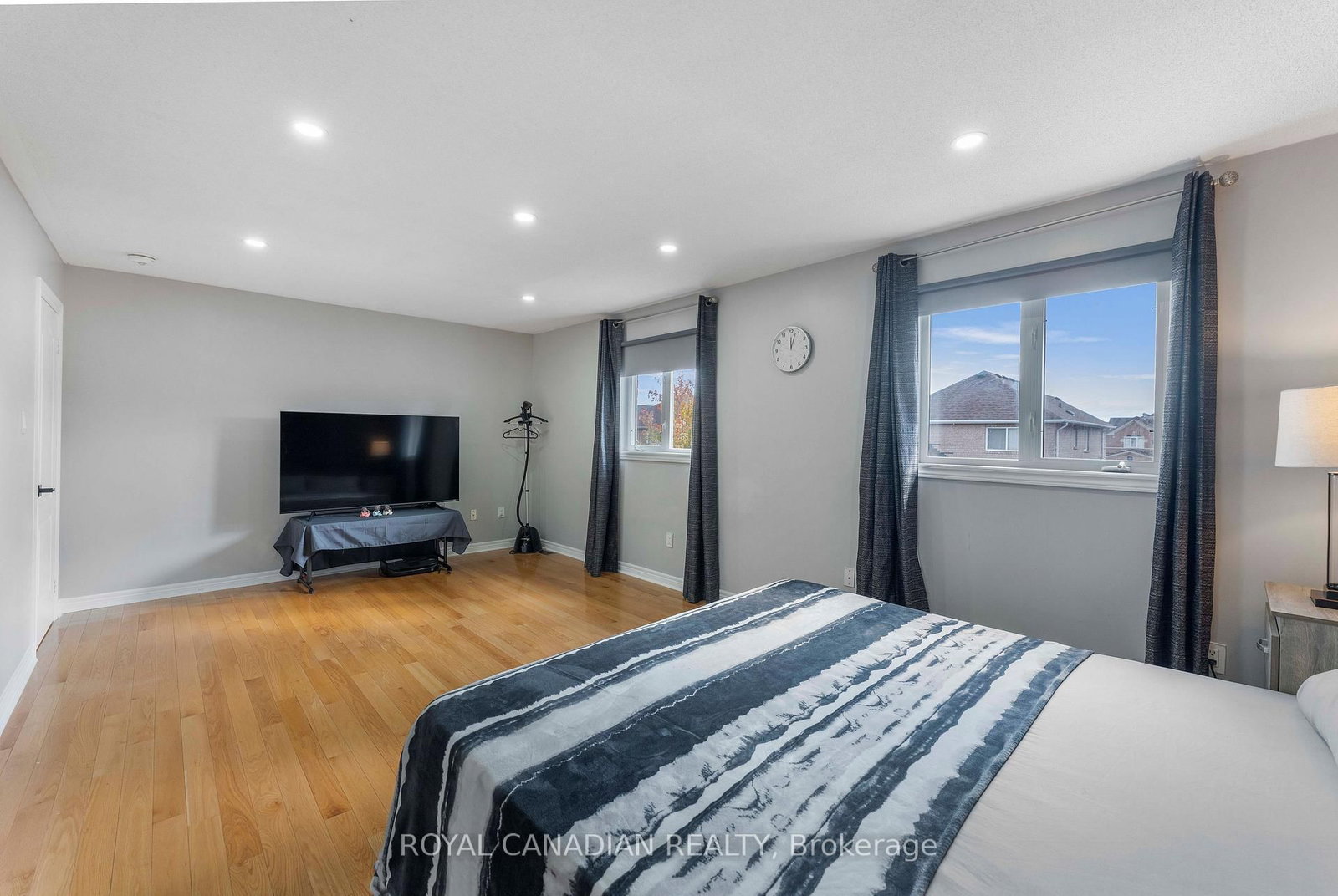 Detached House for sale at 88 Olde Town Road, Brampton, Ontario, L6X 4X9 - Fletcher's Creek Village - MLS: W12900700