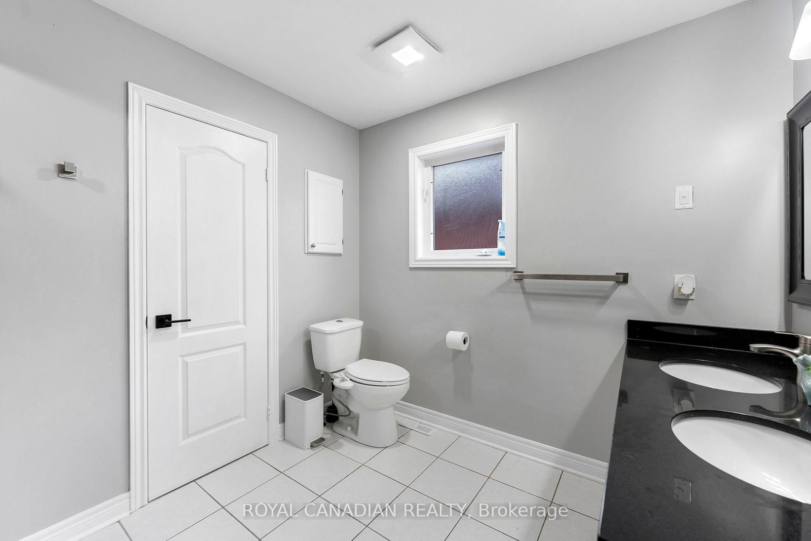 Detached House for sale at 88 Olde Town Road, Brampton, Ontario, L6X 4X9 - Fletcher's Creek Village - MLS: W12900700