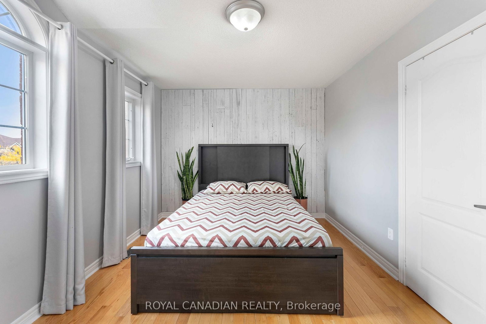 Detached House for sale at 88 Olde Town Road, Brampton, Ontario, L6X 4X9 - Fletcher's Creek Village - MLS: W12900700