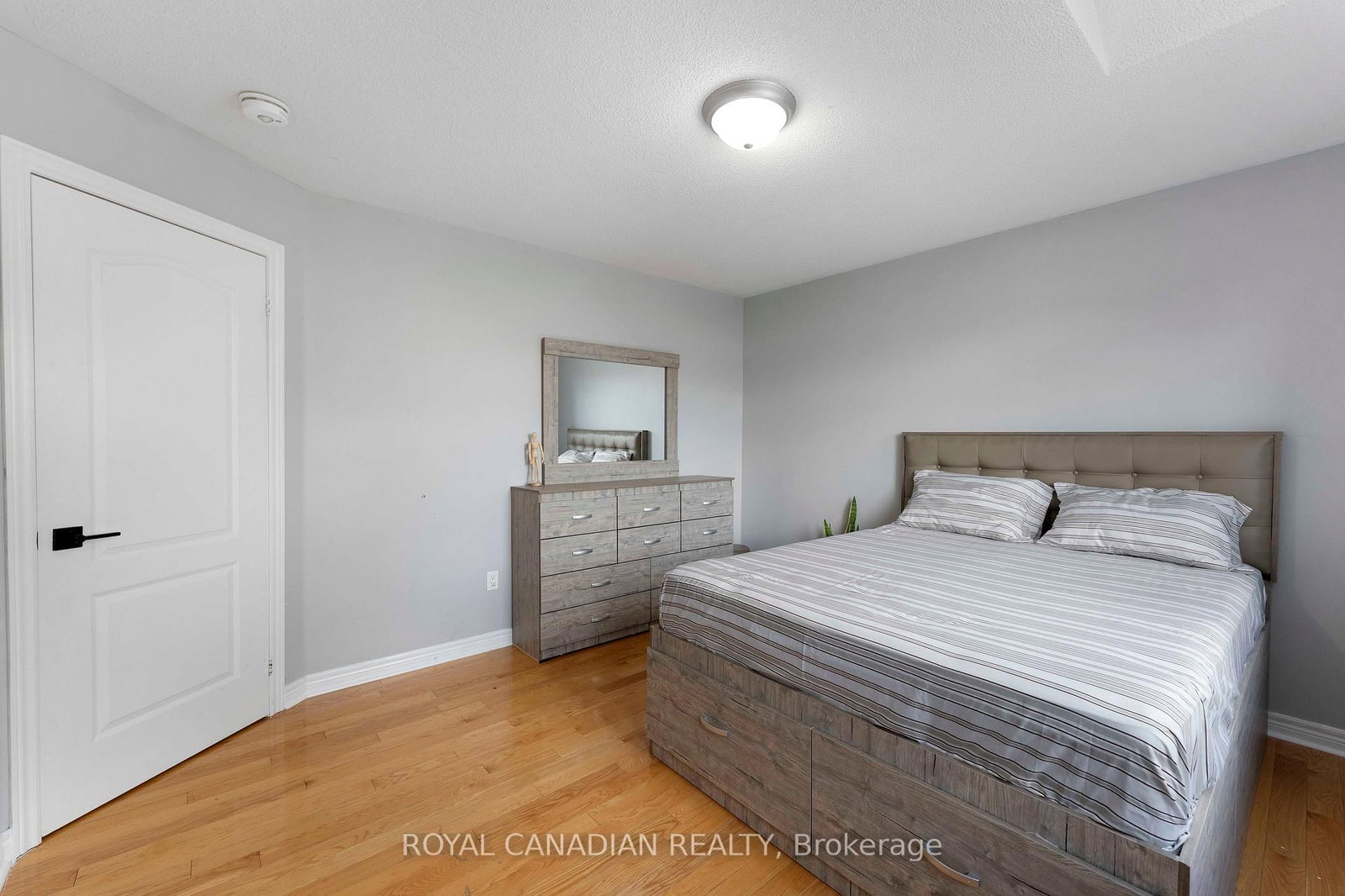 Detached House for sale at 88 Olde Town Road, Brampton, Ontario, L6X 4X9 - Fletcher's Creek Village - MLS: W12900700