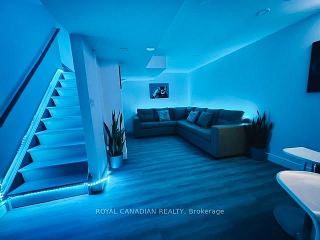 Detached House for sale at 88 Olde Town Road, Brampton, Ontario, L6X 4X9 - Fletcher's Creek Village - MLS: W12900700