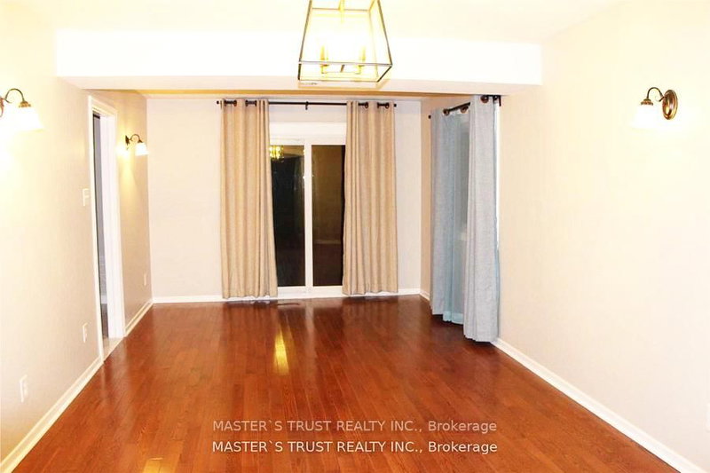 2253 Constance Dr, Oakville, L6J 5L8 | Image 3