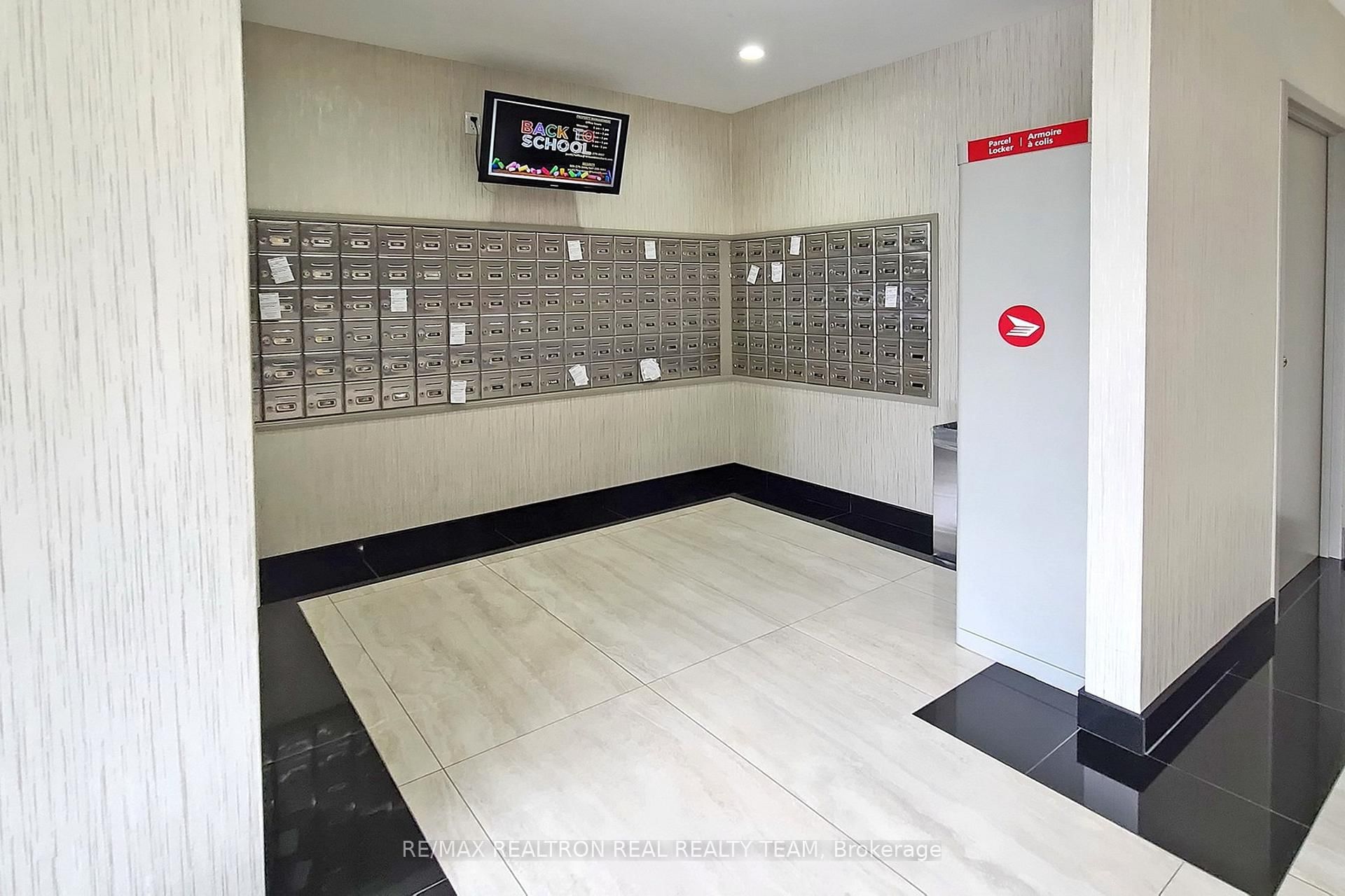 350 Rathburn Road, Unit 1905