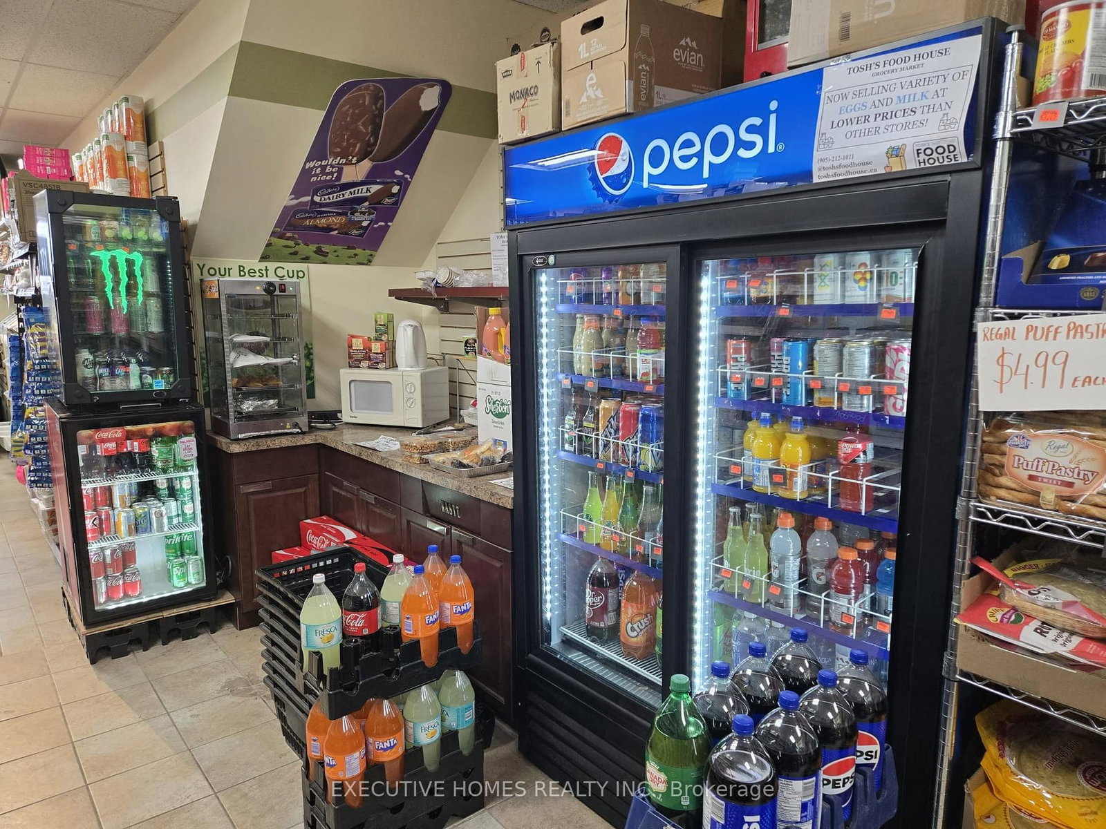 2800 Skymark Avenue, Unit 10 - Photo 17