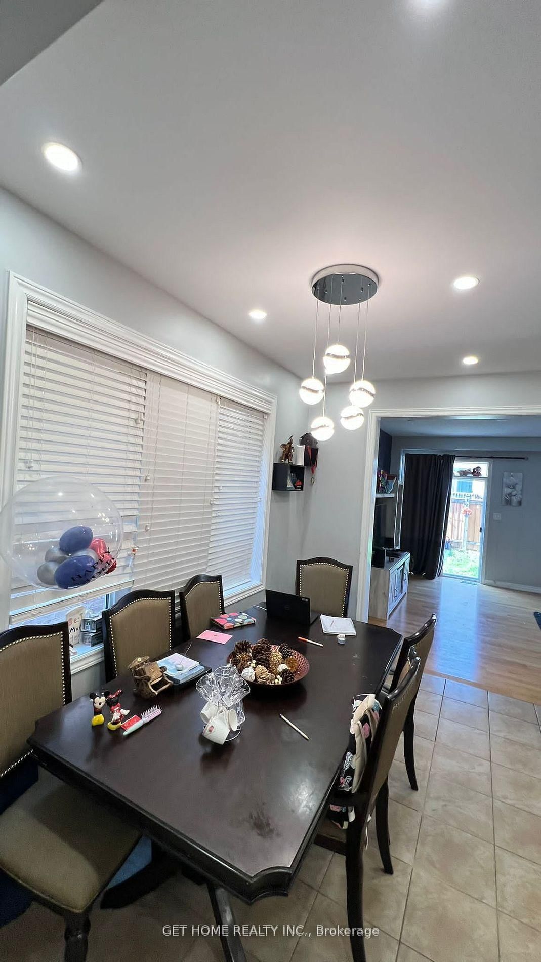 20 Swanton Road W - Photo 3