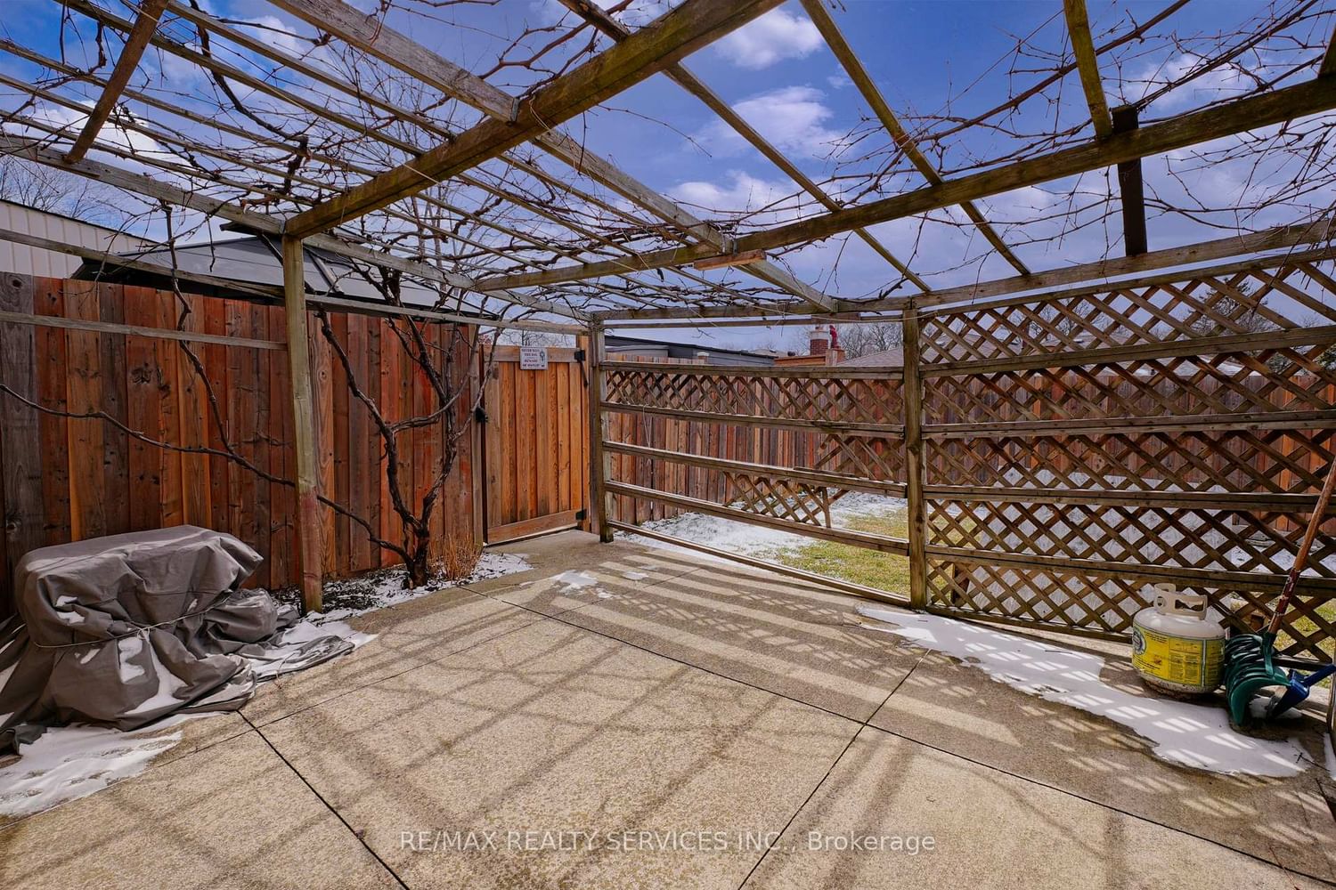 Listing Image 48