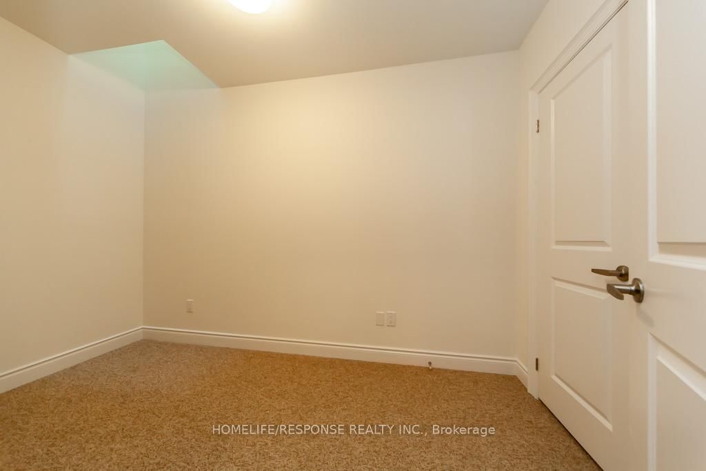 N 93-150 JOYMAR Drive N