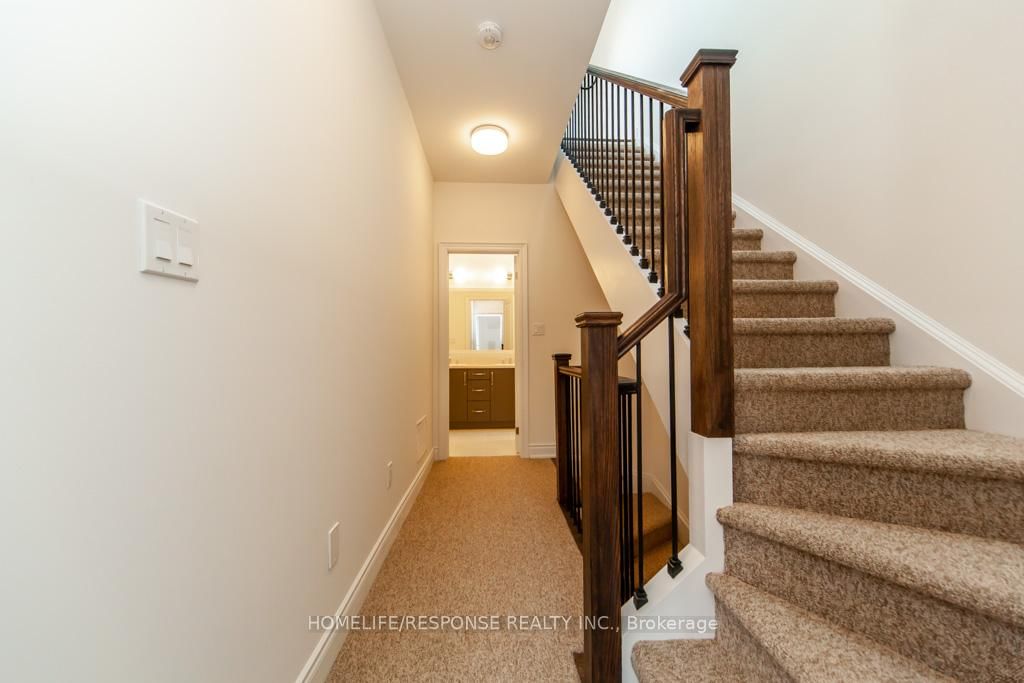 N 93-150 JOYMAR Drive N