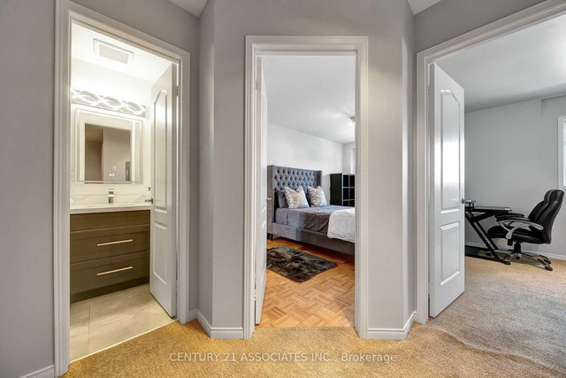 12 - 615 Shoreline Drive