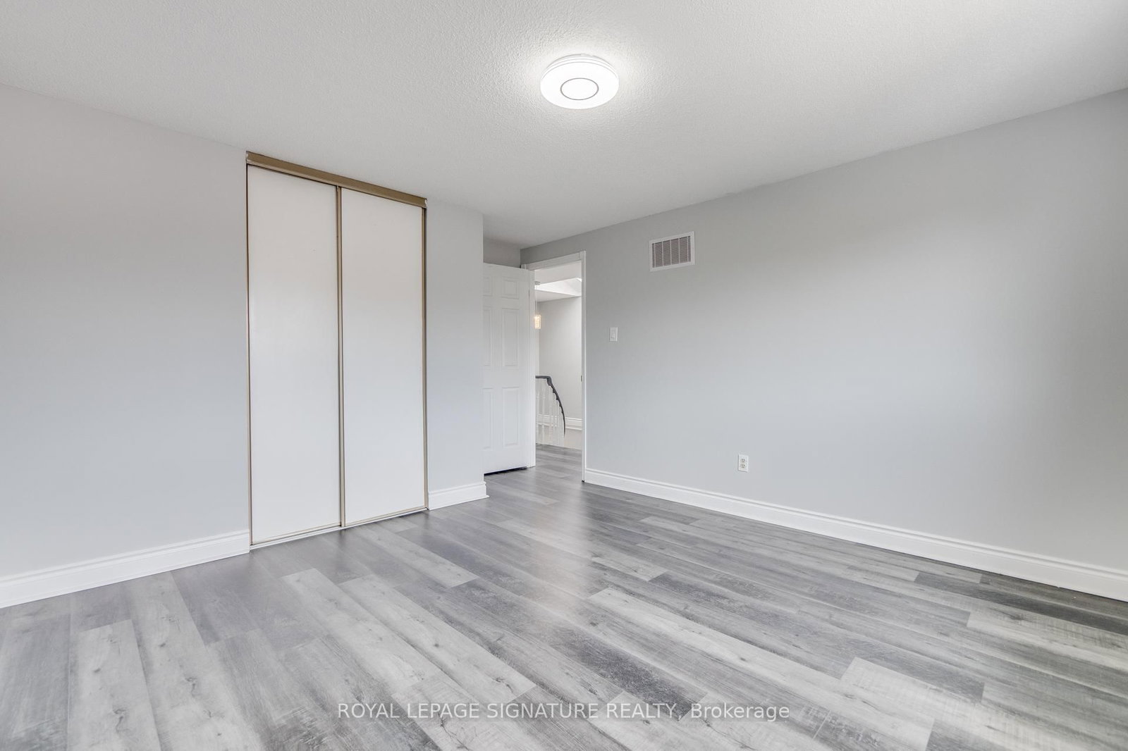 Detached House for sale at 34 Meadowlark Drive, Brampton, Ontario, L6Y 4A7 - Fletcher's Creek South - MLS: W12902686