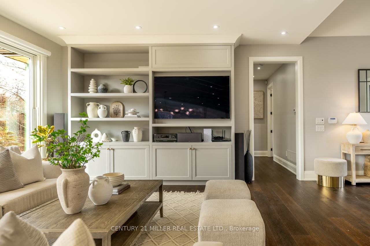 Detached House for sale at 8656 Esquesing Line, Milton, Ontario, L9T 9E2 - Milton North - MLS: W12902734