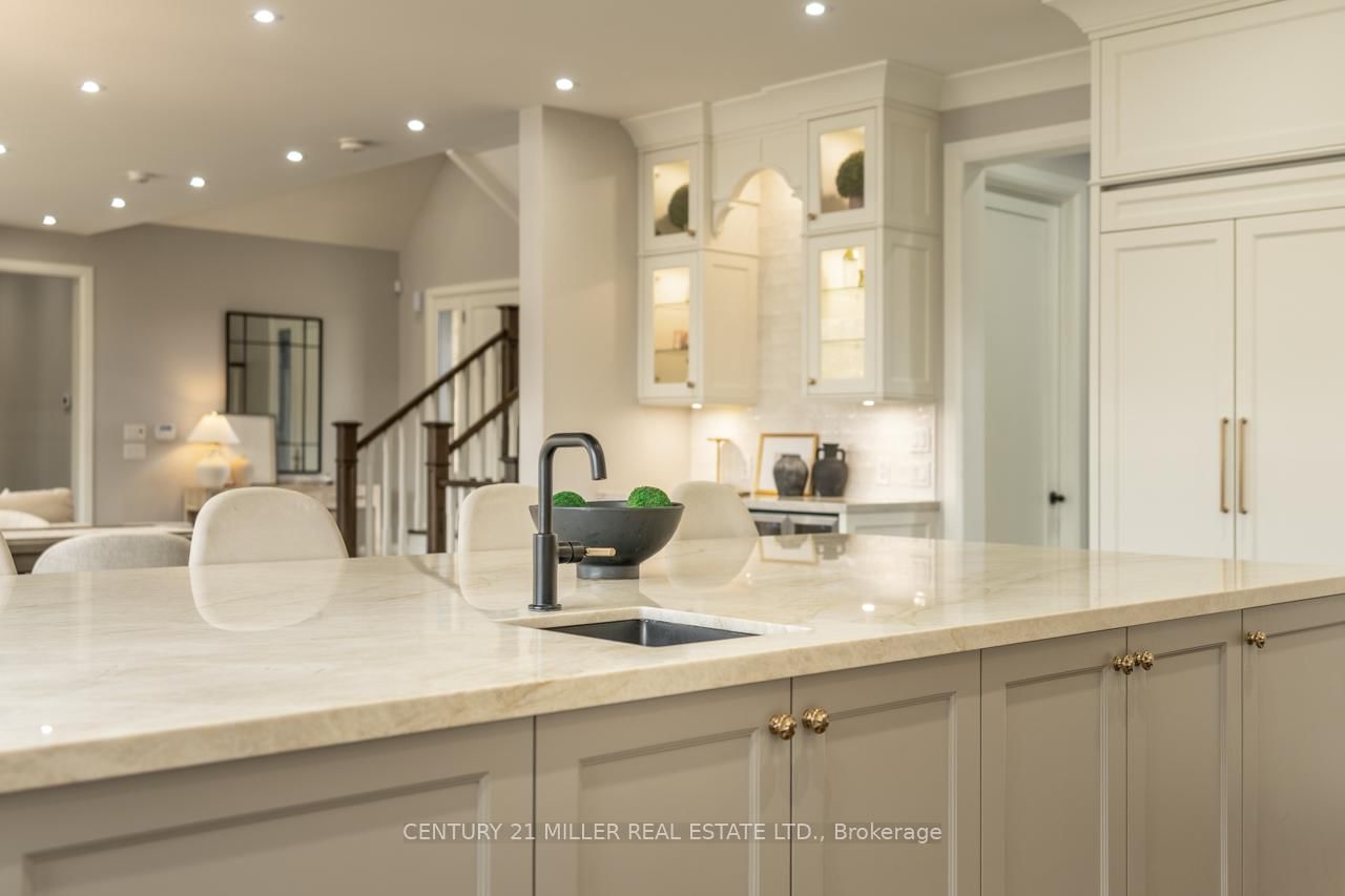 Detached House for sale at 8656 Esquesing Line, Milton, Ontario, L9T 9E2 - Milton North - MLS: W12902734