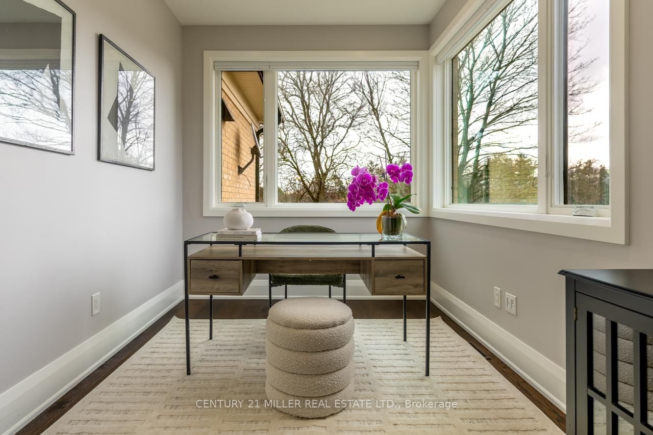 Detached House for sale at 8656 Esquesing Line, Milton, Ontario, L9T 9E2 - Milton North - MLS: W12902734