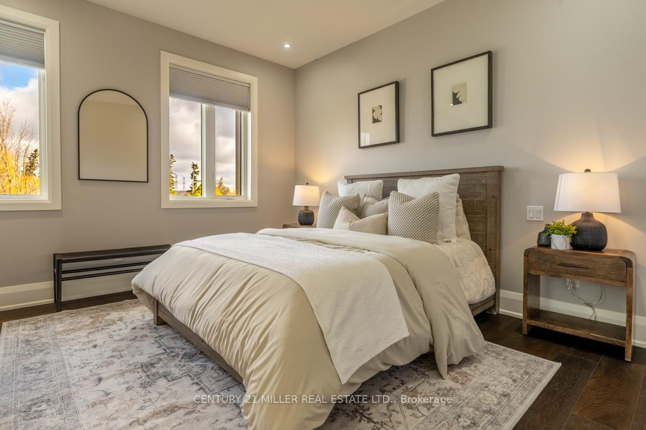 Detached House for sale at 8656 Esquesing Line, Milton, Ontario, L9T 9E2 - Milton North - MLS: W12902734