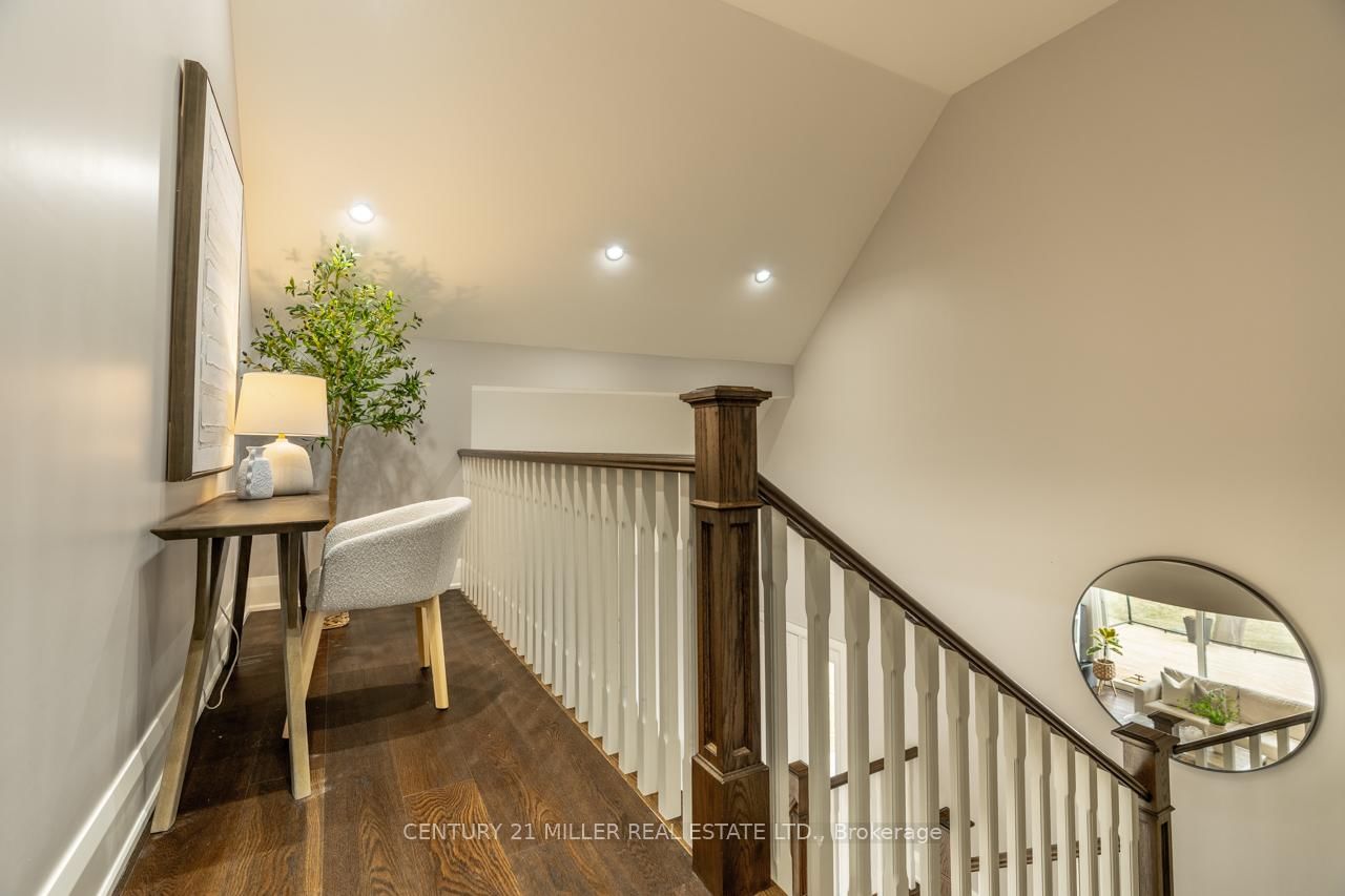 Detached House for sale at 8656 Esquesing Line, Milton, Ontario, L9T 9E2 - Milton North - MLS: W12902734