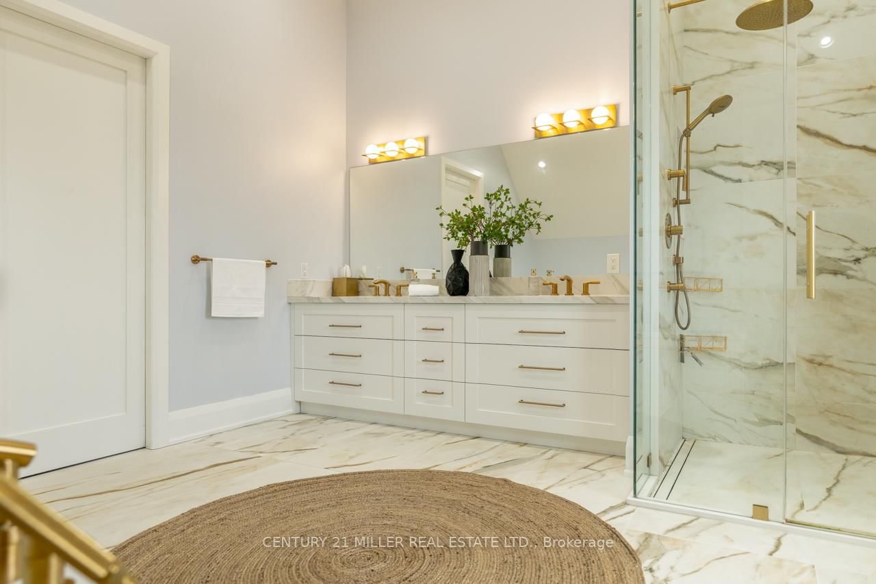 Detached House for sale at 8656 Esquesing Line, Milton, Ontario, L9T 9E2 - Milton North - MLS: W12902734