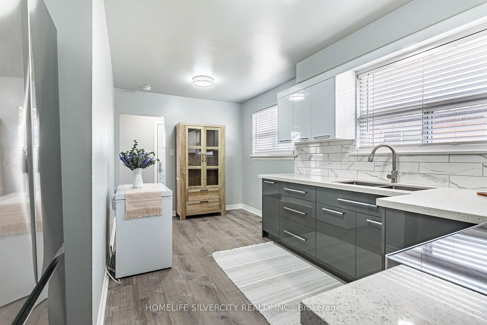 Semi-Detached House for sale at 19 Garfield Crescent, Brampton, Ontario, L6V 1V7 - Brampton North - MLS: W12902760