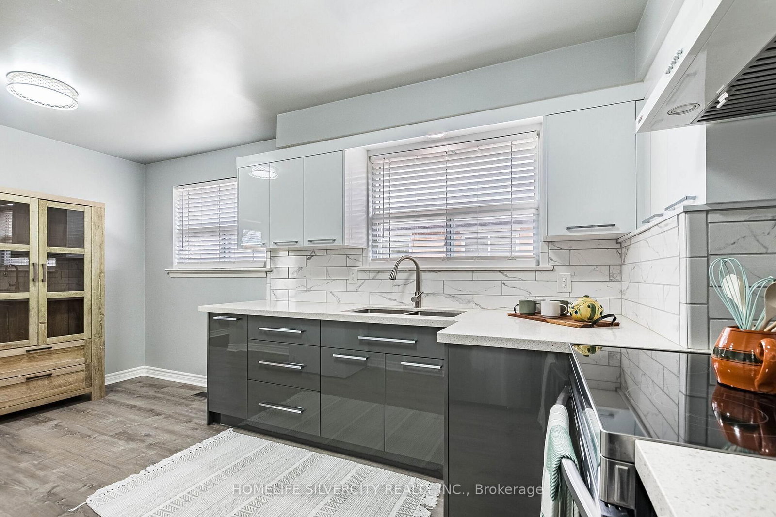 Semi-Detached House for sale at 19 Garfield Crescent, Brampton, Ontario, L6V 1V7 - Brampton North - MLS: W12902760