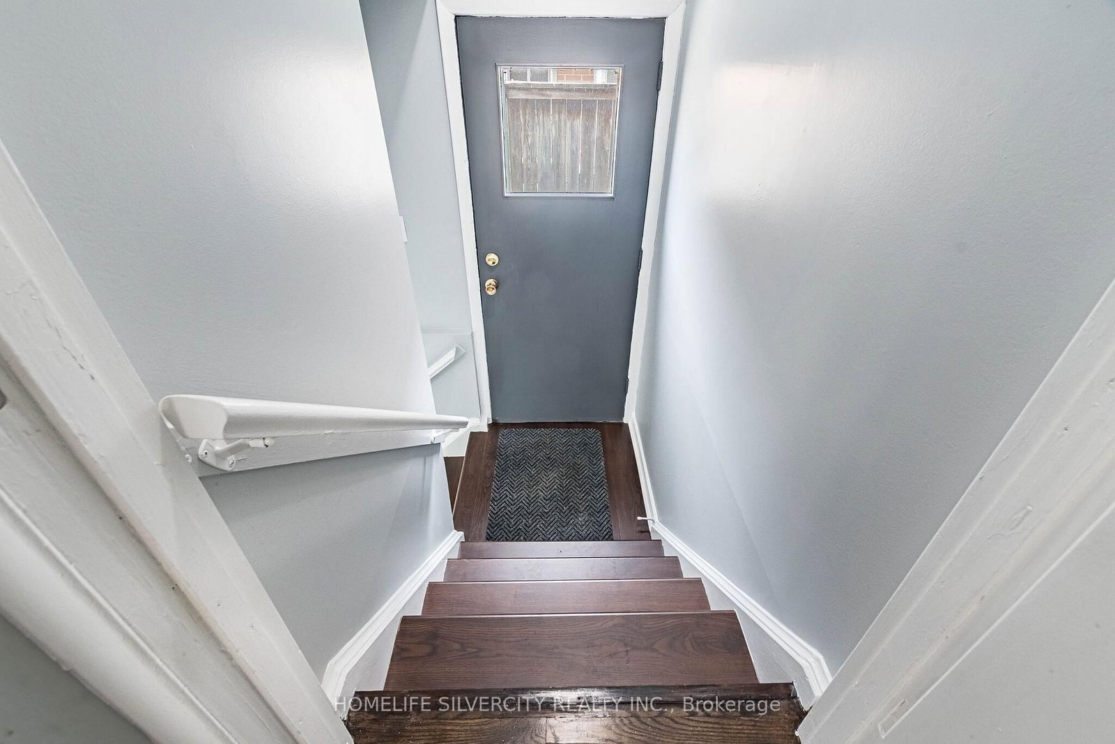 Semi-Detached House for sale at 19 Garfield Crescent, Brampton, Ontario, L6V 1V7 - Brampton North - MLS: W12902760