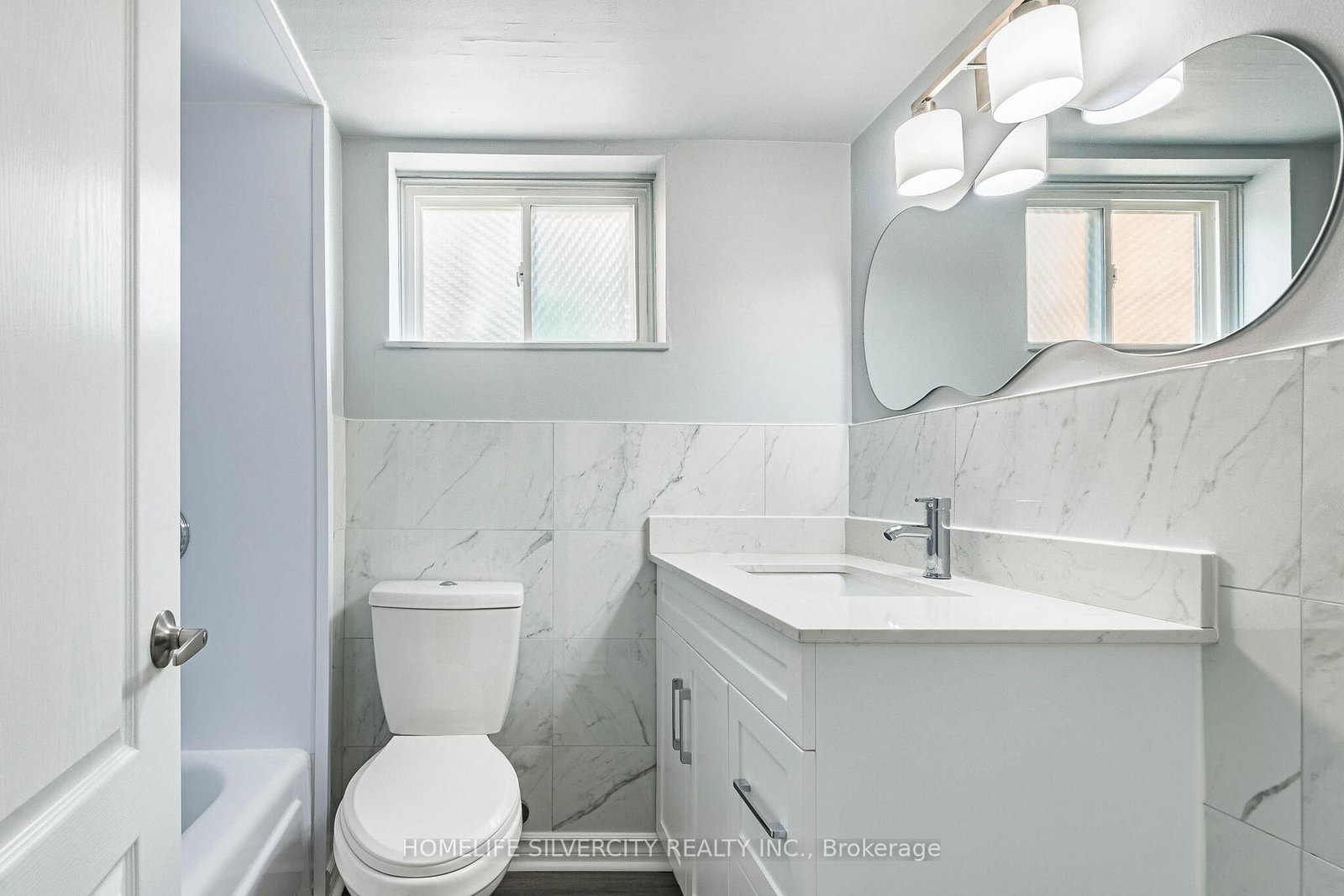 Semi-Detached House for sale at 19 Garfield Crescent, Brampton, Ontario, L6V 1V7 - Brampton North - MLS: W12902760