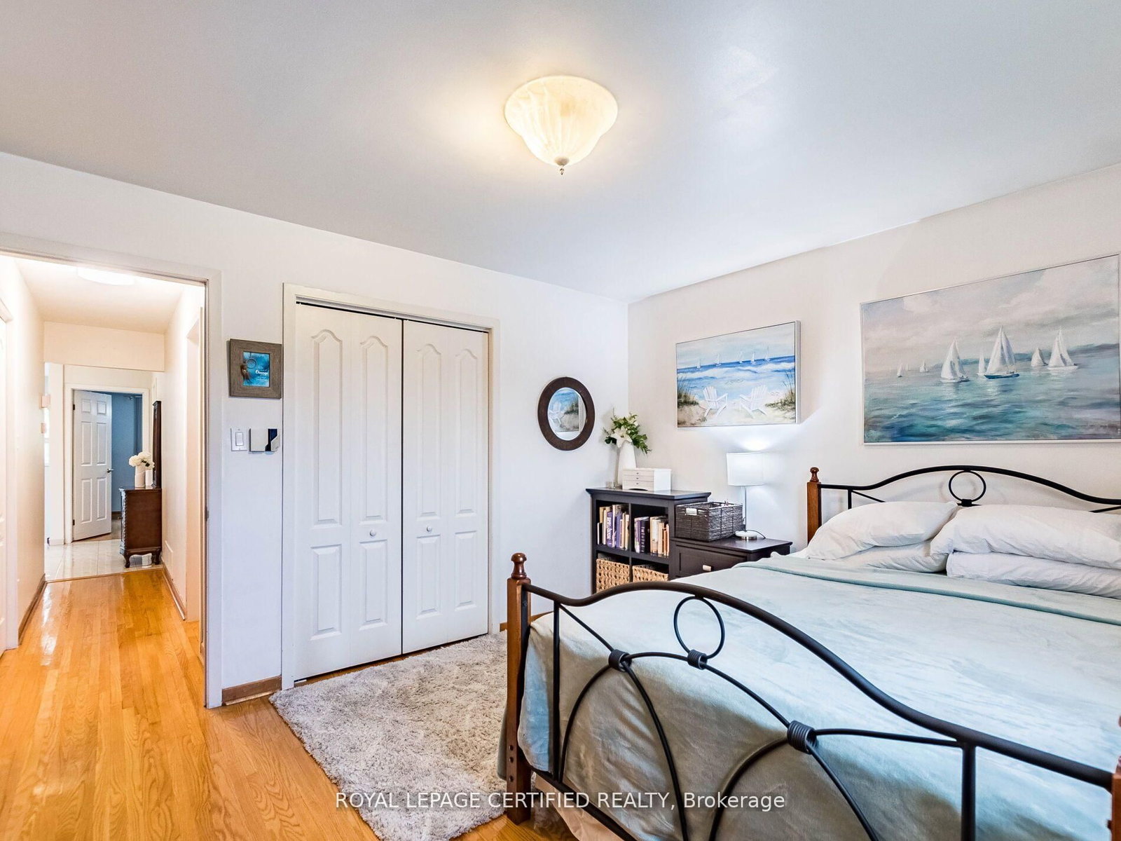 Detached House for sale at 7497 Middleshire Drive, Mississauga, Ontario, L4T 3S3 - Malton - MLS: W12902976