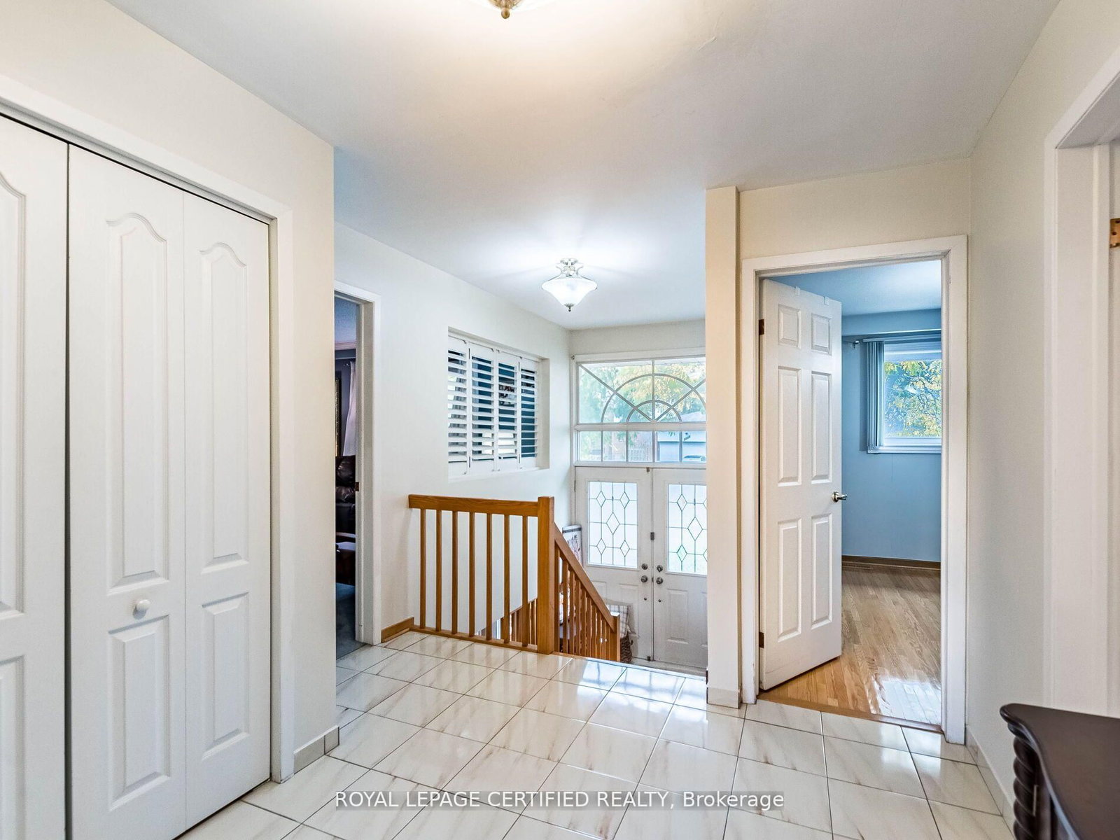 Detached House for sale at 7497 Middleshire Drive, Mississauga, Ontario, L4T 3S3 - Malton - MLS: W12902976