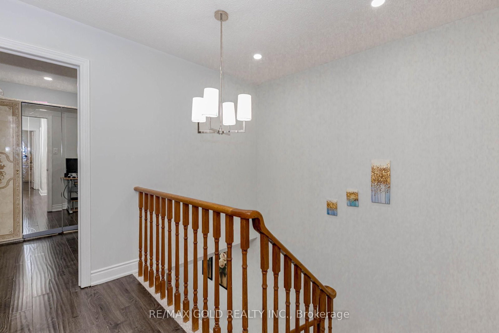 Detached House for sale at 61 Kingknoll Drive, Brampton, Ontario, L6Y 3G6 - Fletcher's Creek South - MLS: W12903196