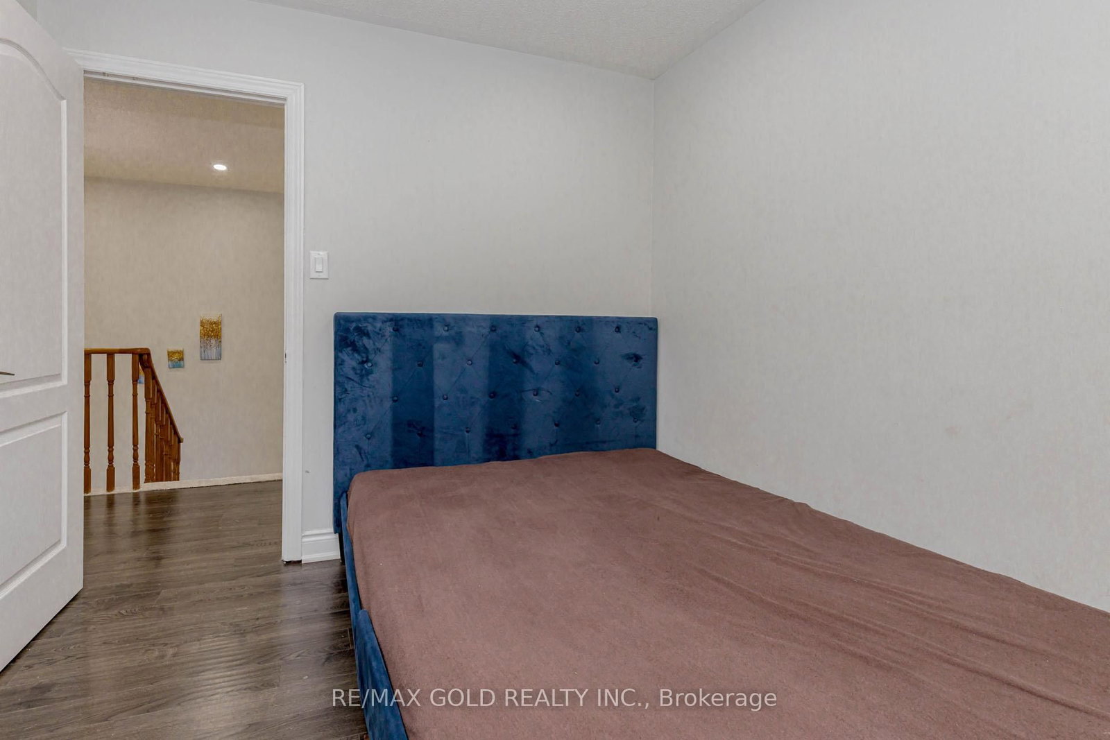 Detached House for sale at 61 Kingknoll Drive, Brampton, Ontario, L6Y 3G6 - Fletcher's Creek South - MLS: W12903196