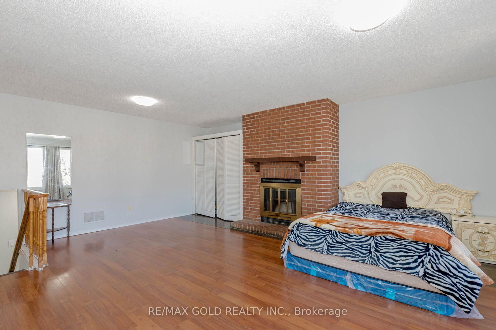 Detached House for sale at 61 Kingknoll Drive, Brampton, Ontario, L6Y 3G6 - Fletcher's Creek South - MLS: W12903196