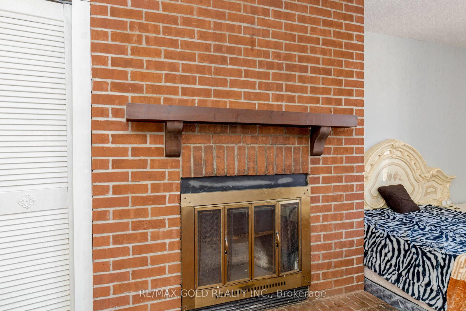 Detached House for sale at 61 Kingknoll Drive, Brampton, Ontario, L6Y 3G6 - Fletcher's Creek South - MLS: W12903196