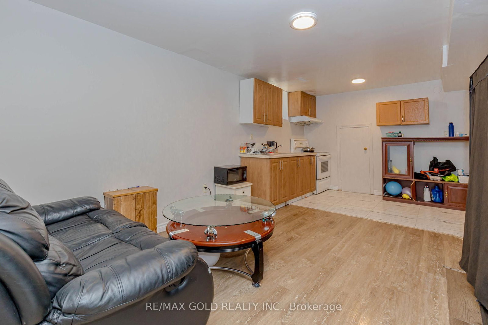 Detached House for sale at 61 Kingknoll Drive, Brampton, Ontario, L6Y 3G6 - Fletcher's Creek South - MLS: W12903196