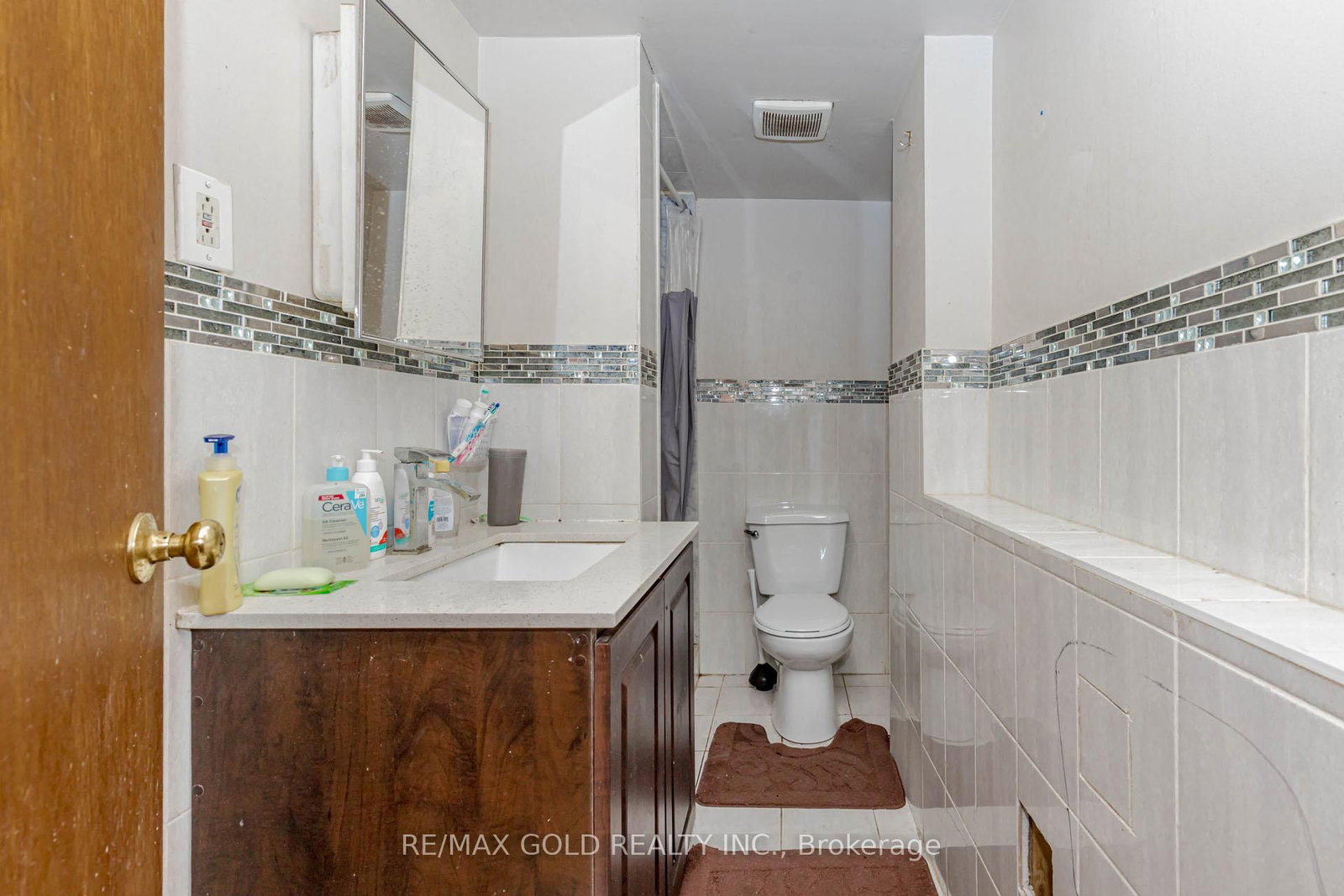 Detached House for sale at 61 Kingknoll Drive, Brampton, Ontario, L6Y 3G6 - Fletcher's Creek South - MLS: W12903196