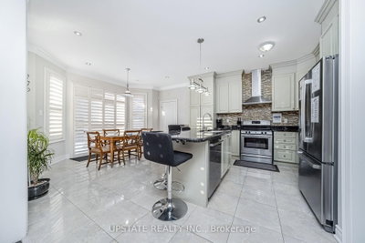 12 Haywood Drive • Brampton, ON photo 8