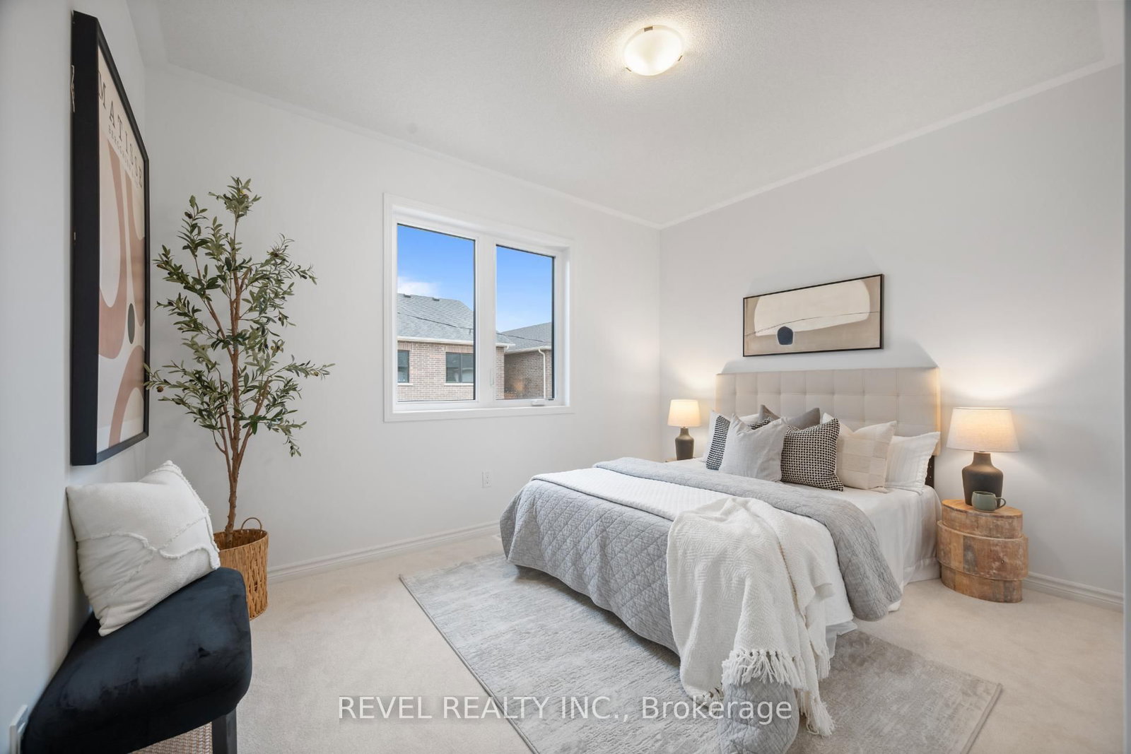 Detached House for sale at 1387 Hearns Place, Milton, Ontario, L9E 2J8 - Bowes - MLS: W12903550